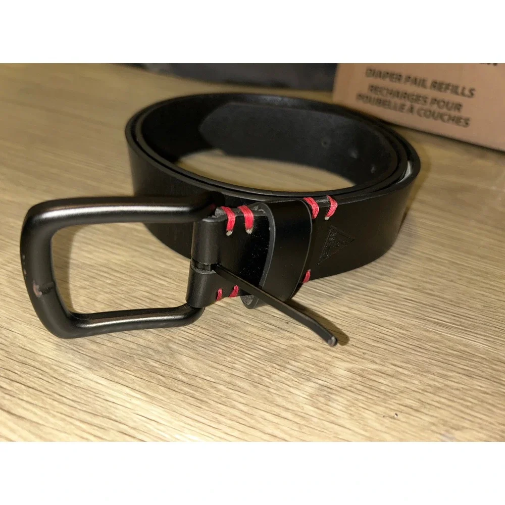 NWT GUESS Black Leather Belt Red Stitching Matte Buckle Mens XL Essential Grudge